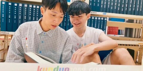 [OF]  VEGAN TWINK x Yolo_aboy – Our Romantic Story At The Library