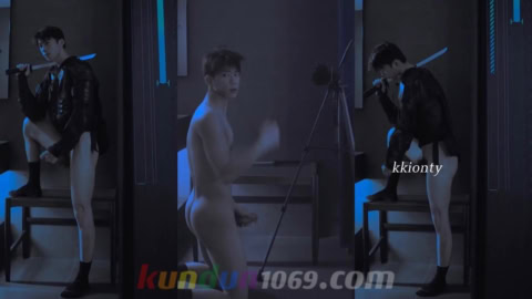 [CHINESE] 大屌KK睡不著《賽博朋克》
